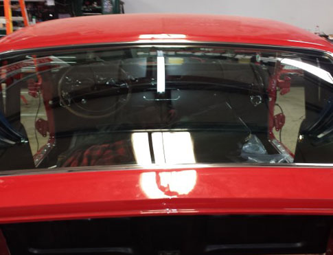 Back glass in red classic car
